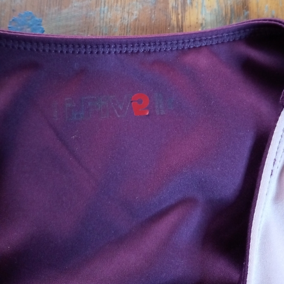 Women's petite work out tank top - Picture 5 of 6